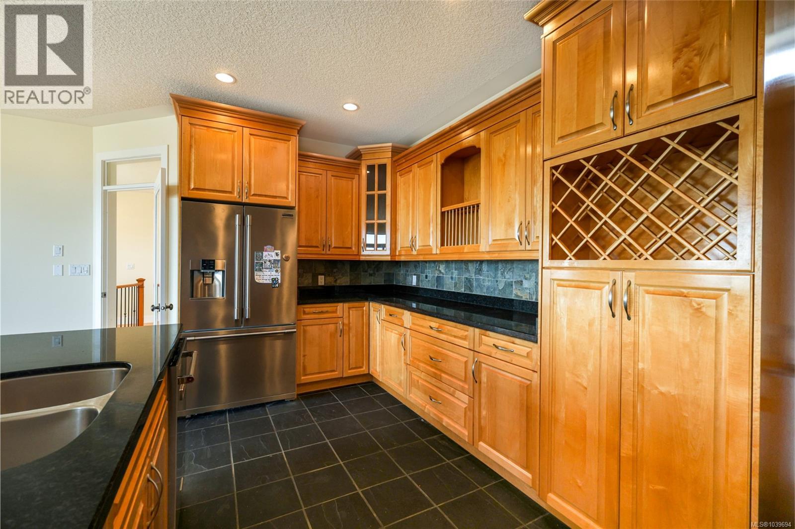 6485 Groveland Dr - 29