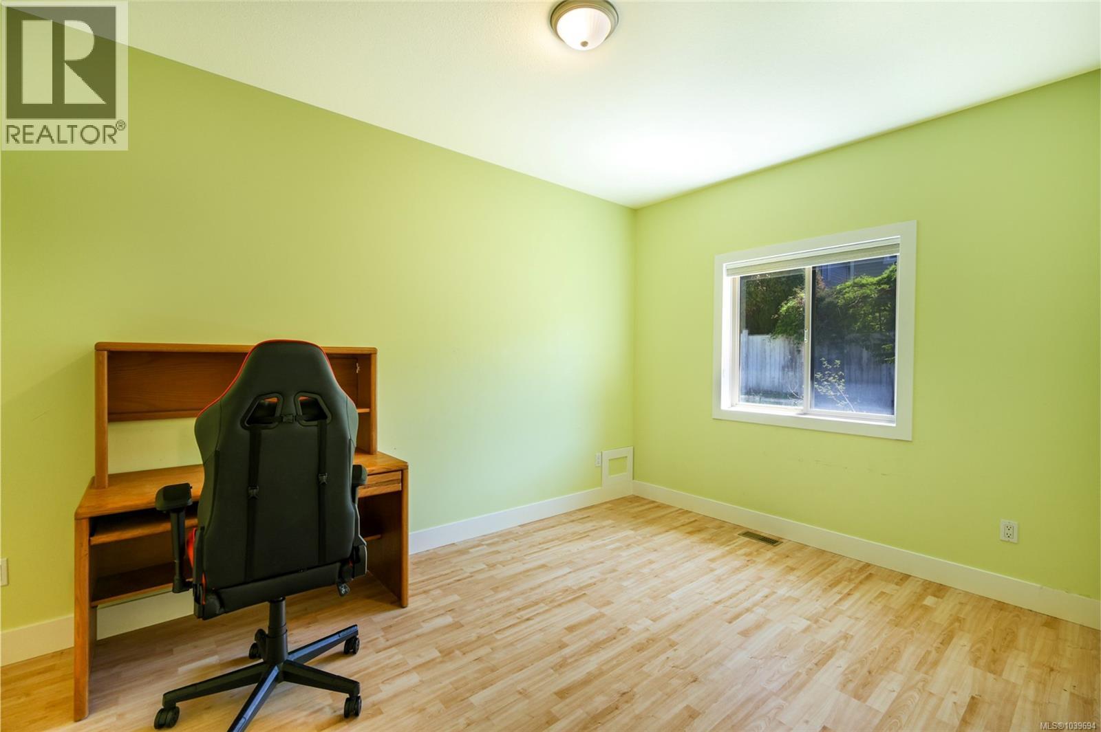 6485 Groveland Dr - 38