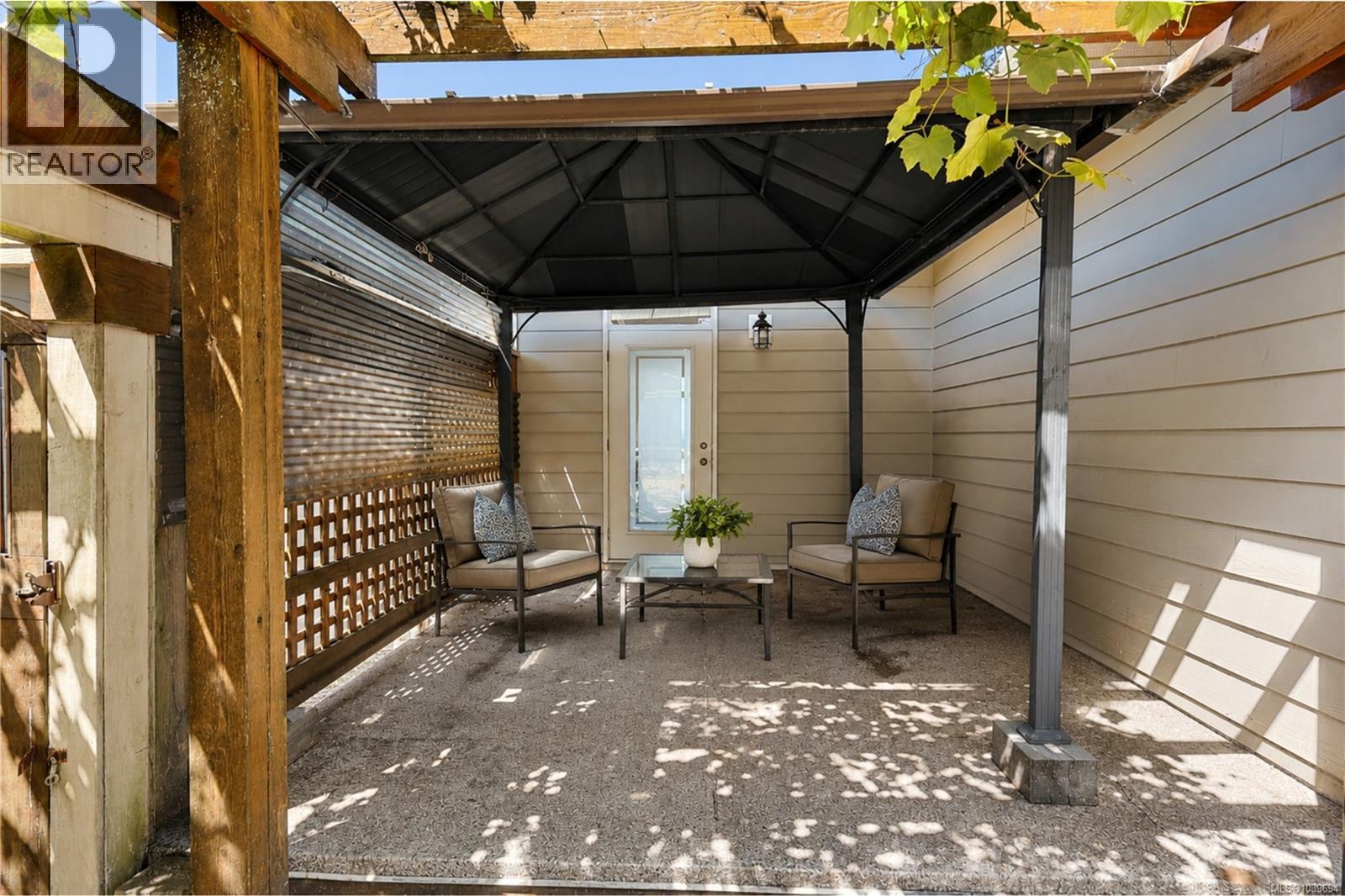 6485 Groveland Dr - 62