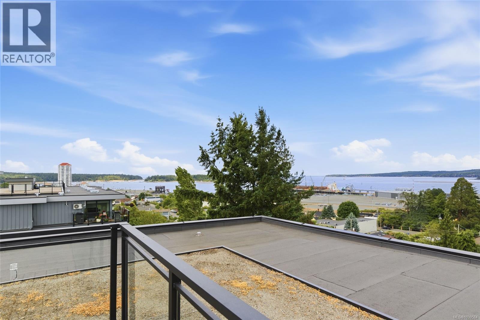 #202 135 Haliburton St - 20