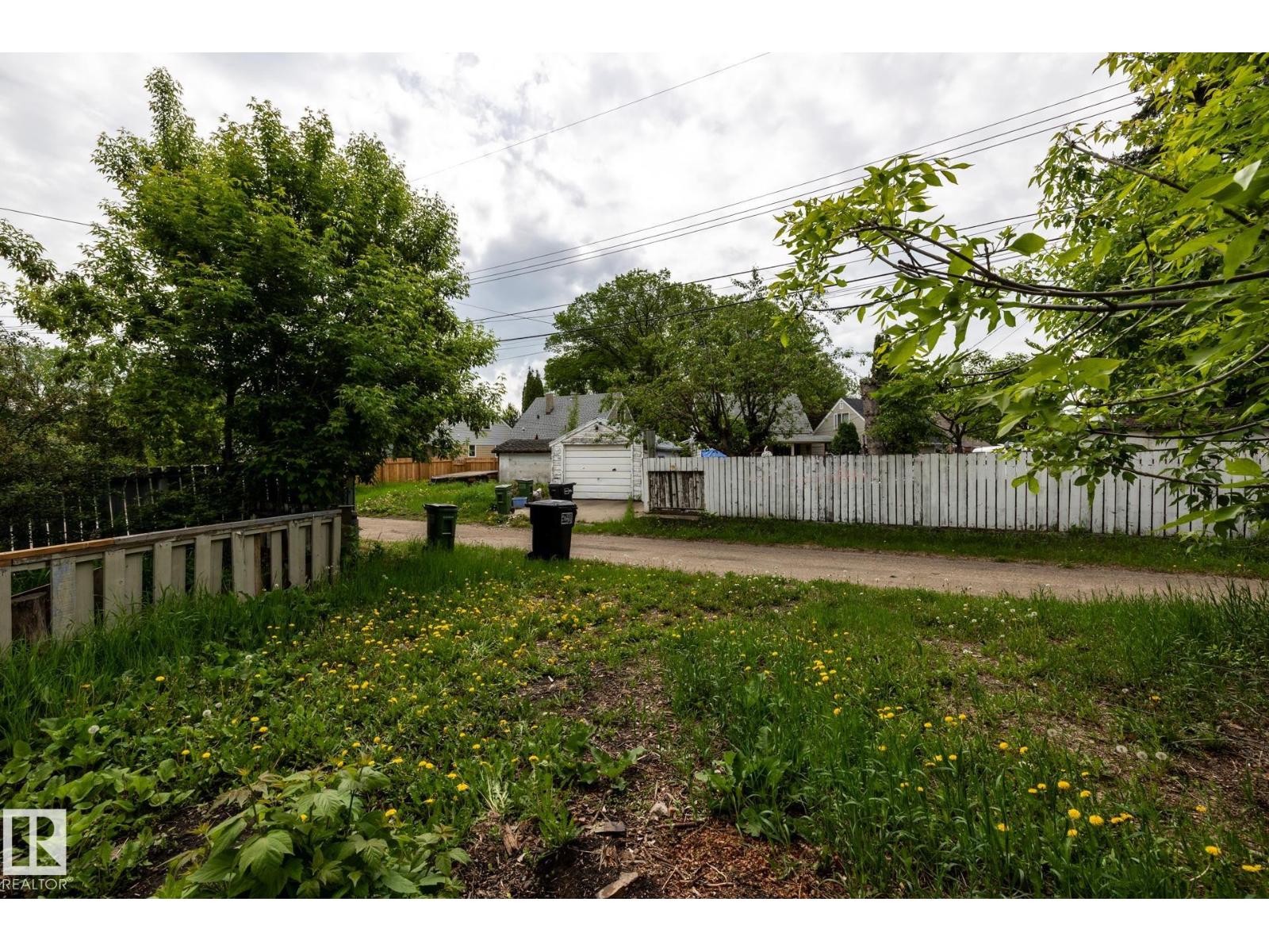5919 121 AV NW — photo 48