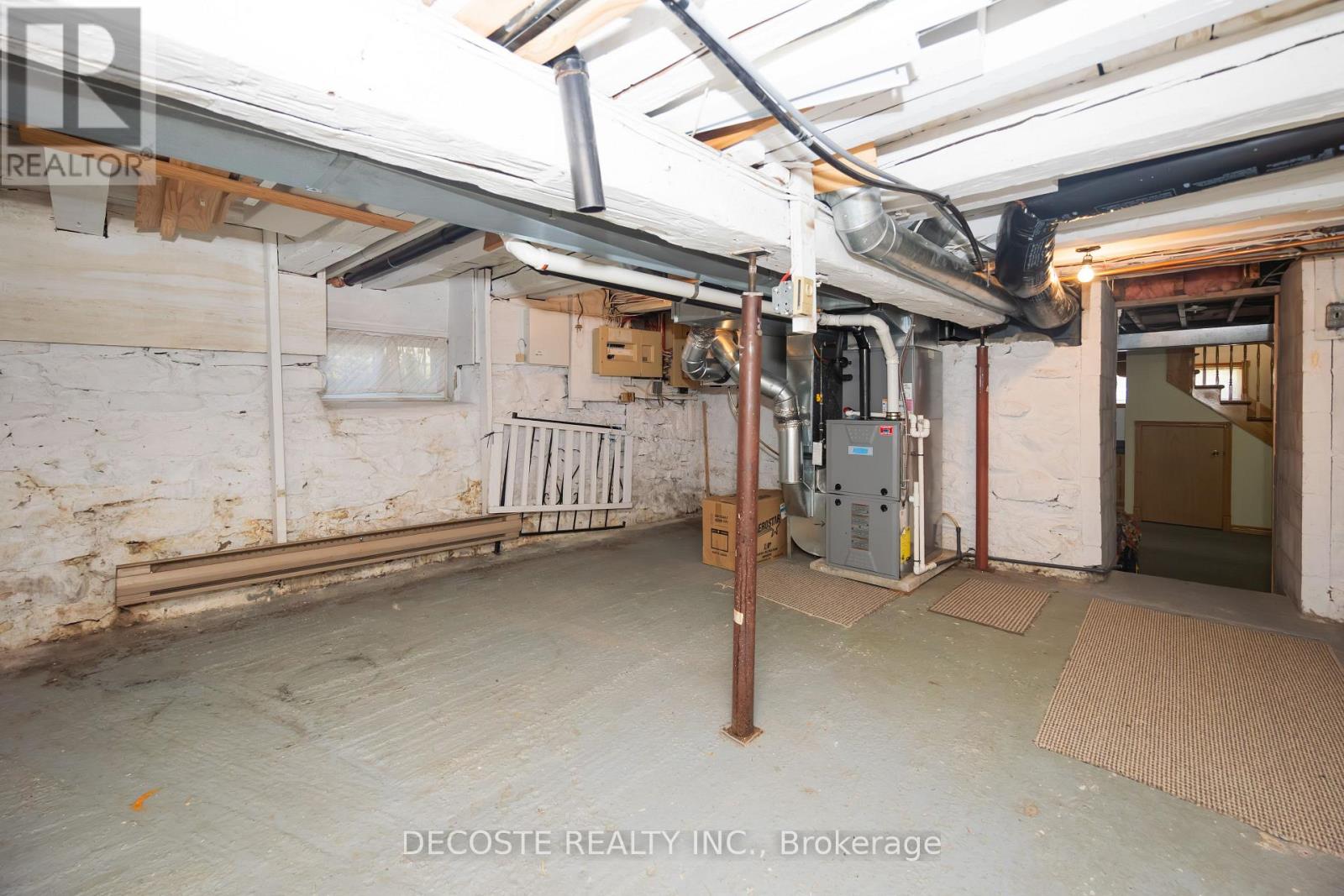 70 VICTORIA STREET E - 28
