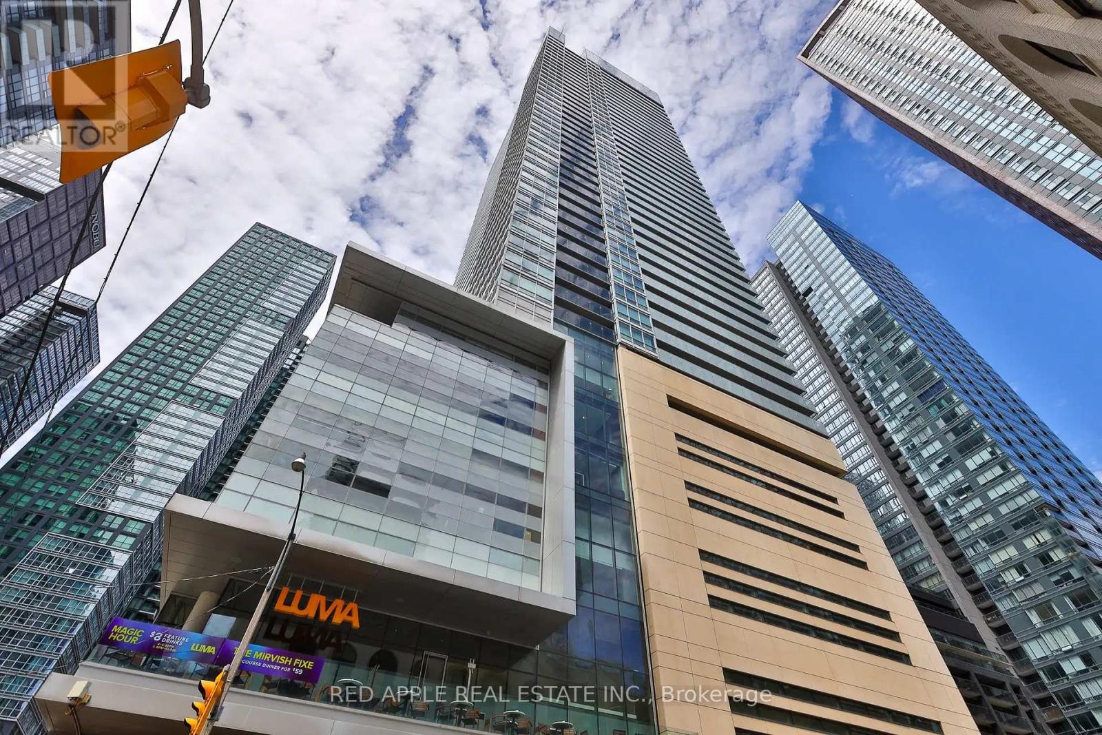 Listing photo of 3105 - 80 JOHN STREET