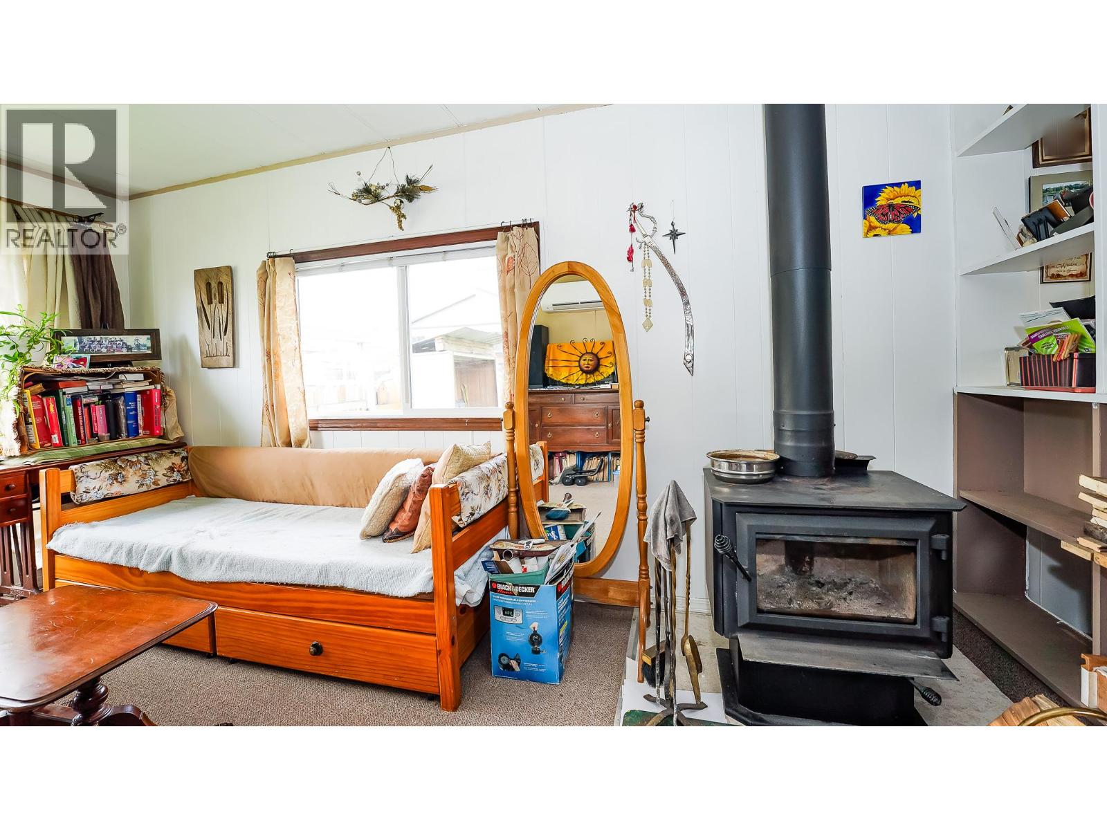 #28 318 Humbert Street - 5