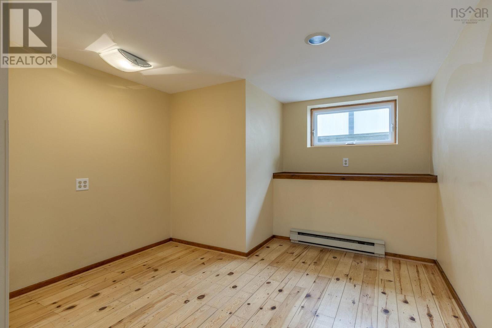 Property 44 of 51 of 1153 Dalhousie Street