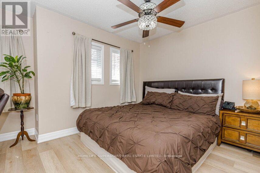 50 CULTURE CRESCENT - 19