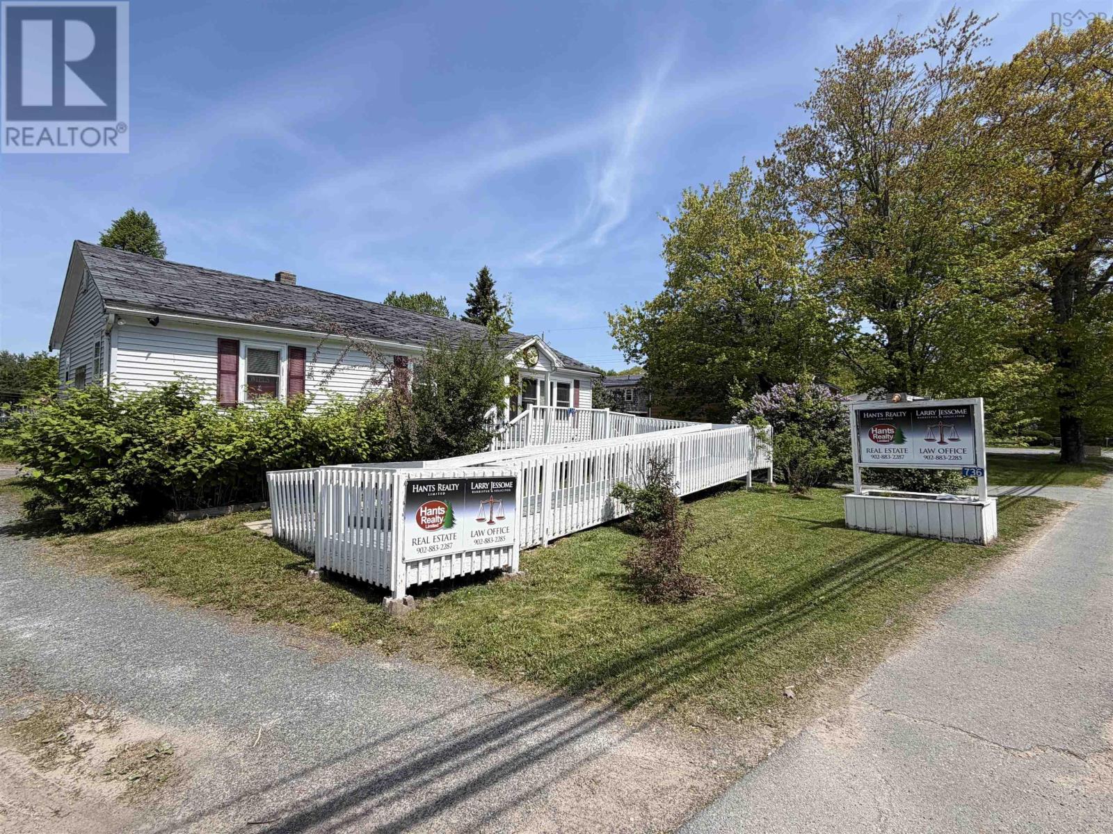 Property photo of 736 Highway 2