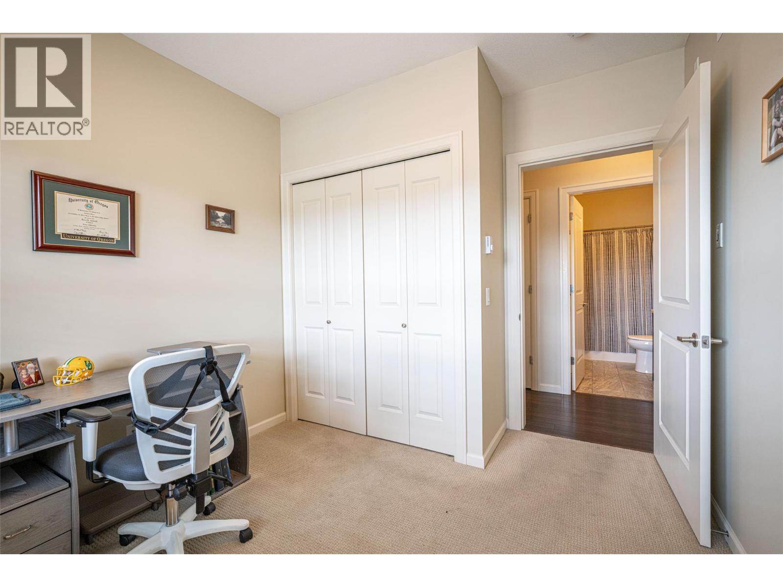 414 3010 35th Street, Vernon