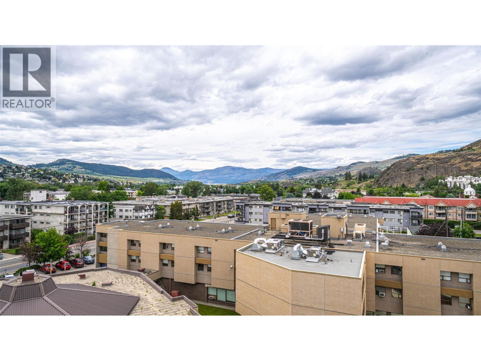 414 3010 35th Street, Vernon