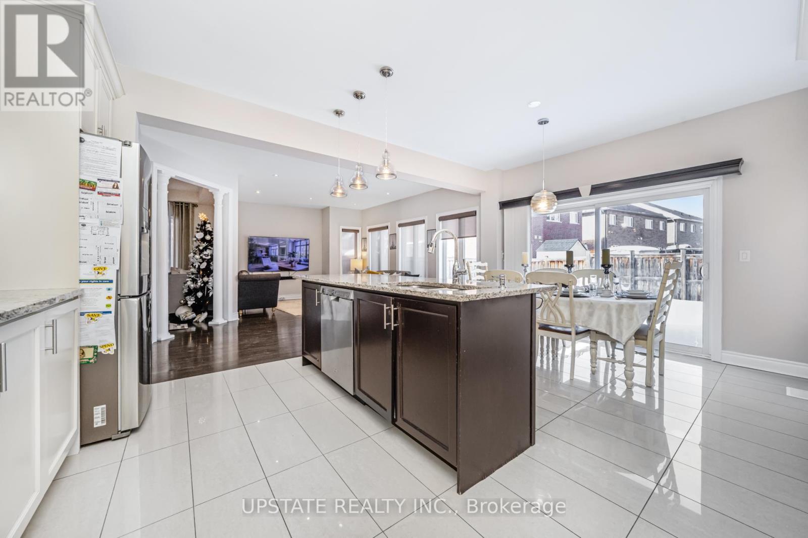 5 DILLON DRIVE - 18