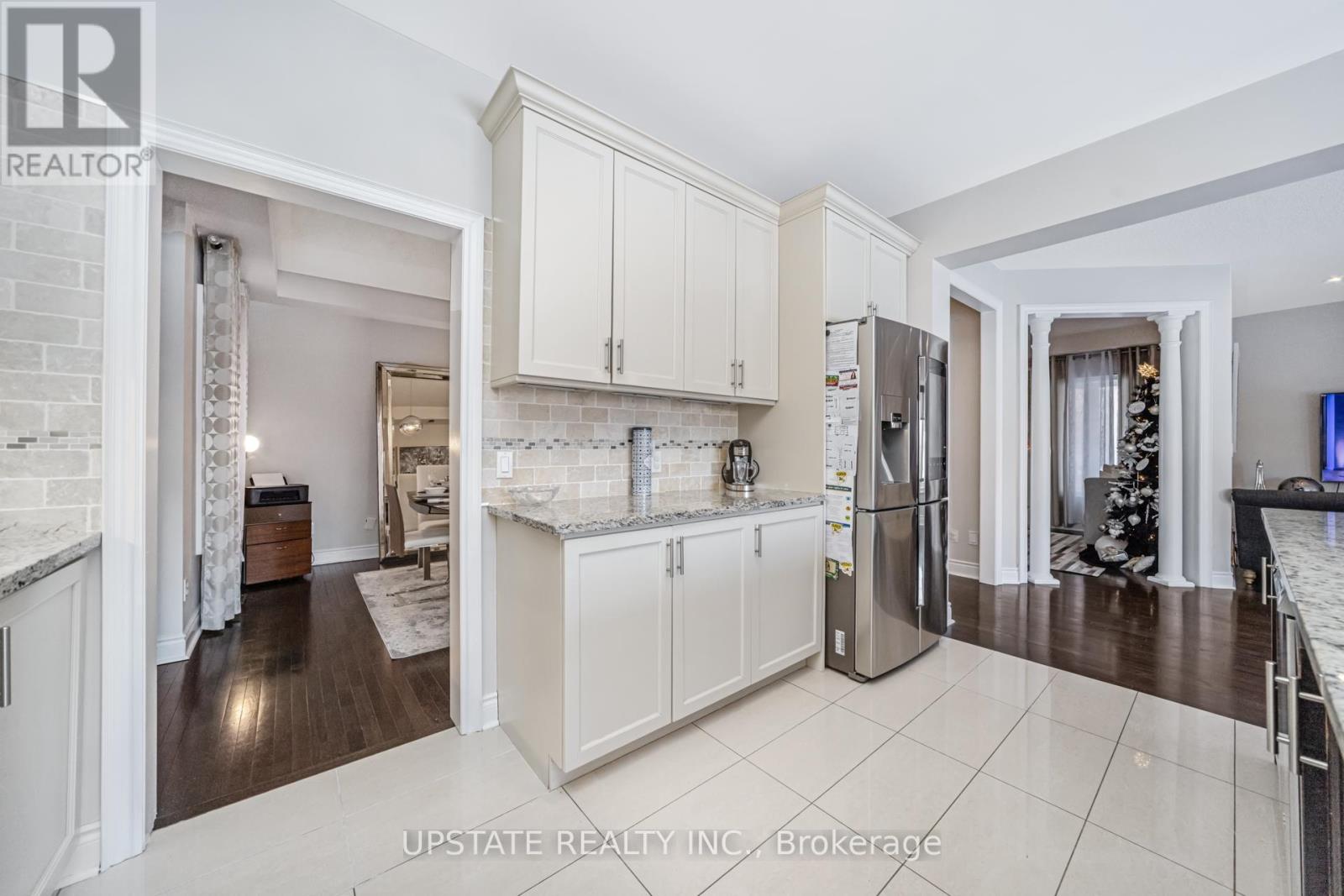 5 DILLON DRIVE - 19