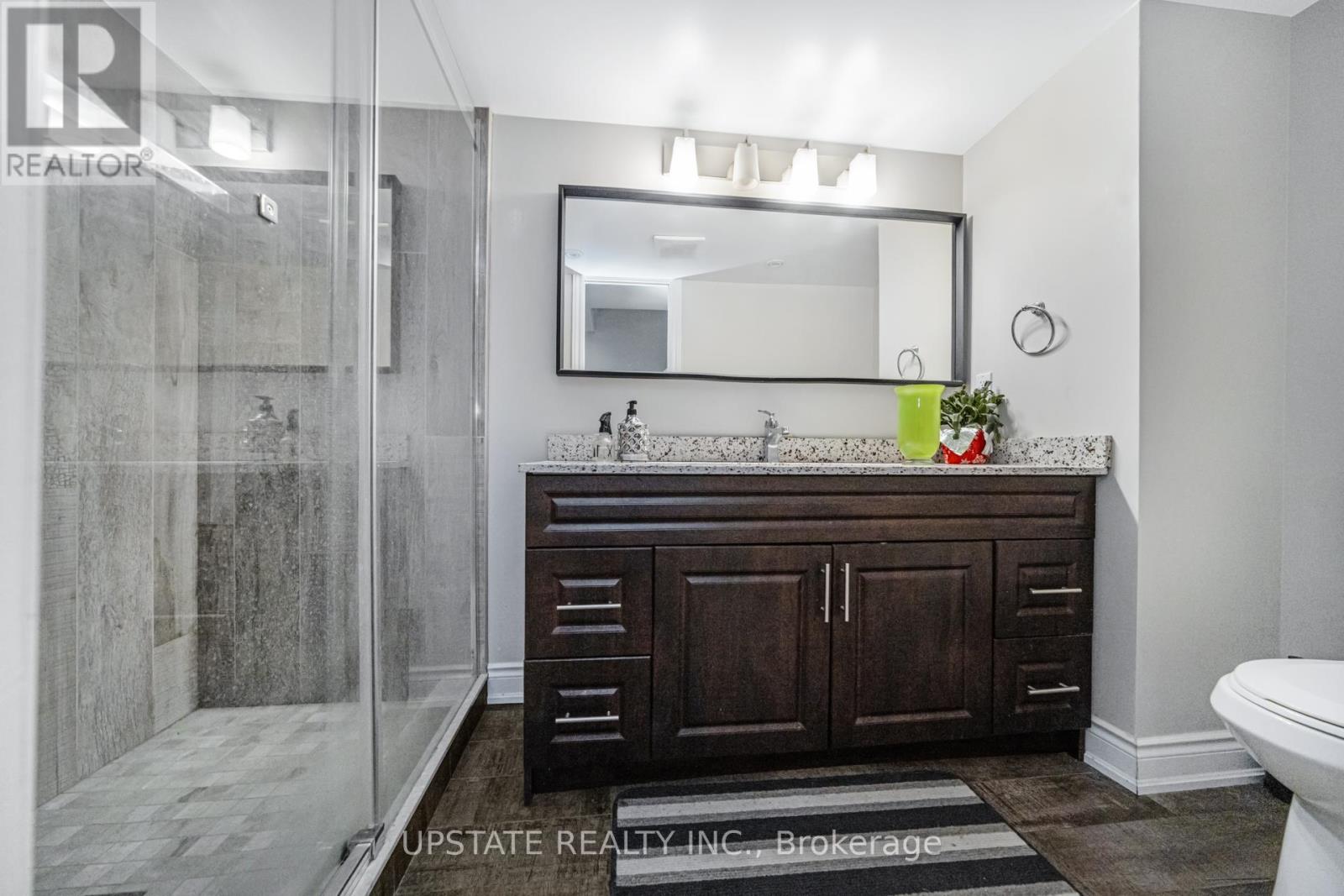 5 DILLON DRIVE - 44