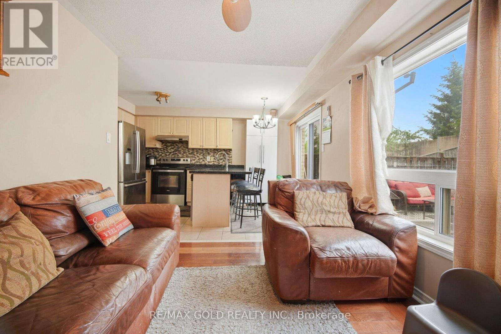 98 ALBRIGHT ROAD - 25
