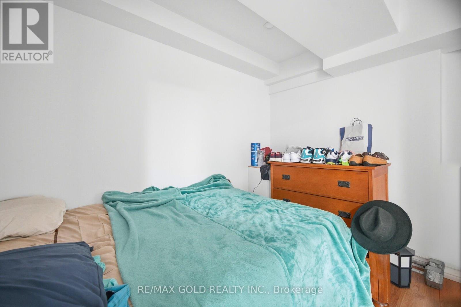98 ALBRIGHT ROAD - 40