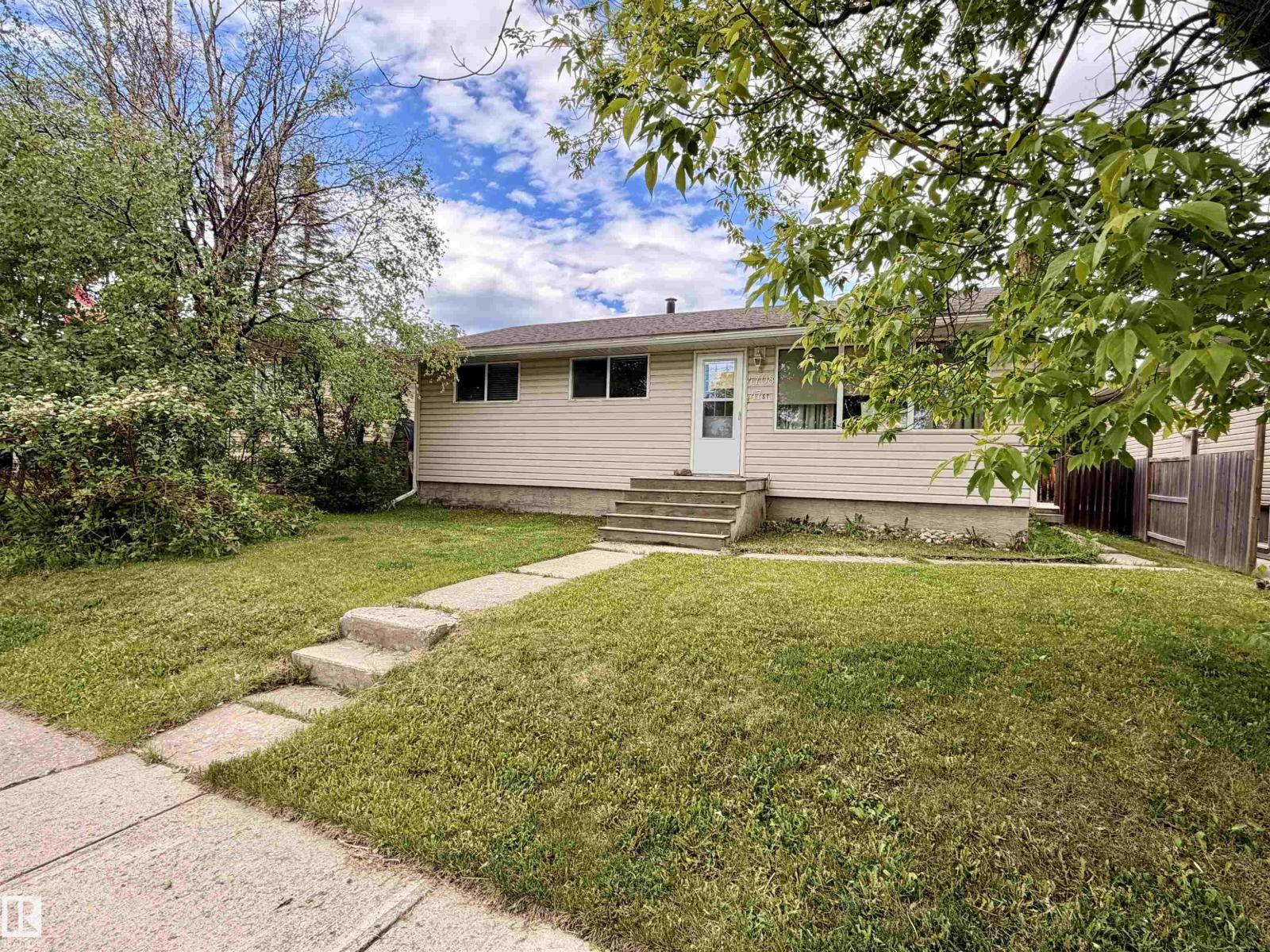 4708 47 ST — photo 7