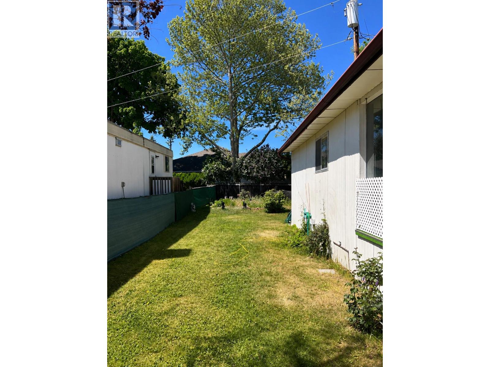 #110 3745 Lakeshore Road - 40