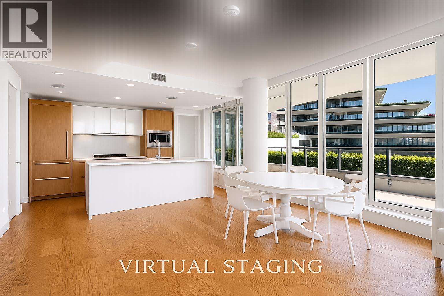 403 788 ARTHUR ERICKSON PLACE, Vancouver