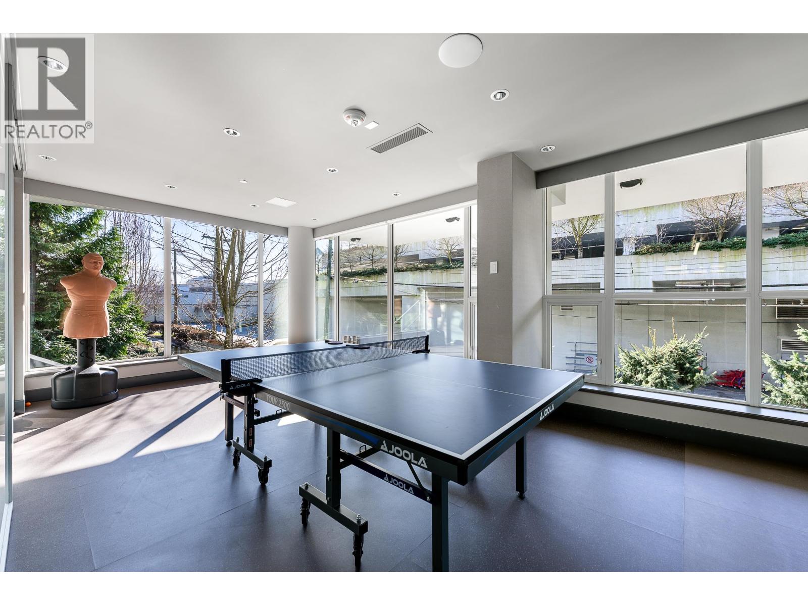403 788 ARTHUR ERICKSON PLACE, Vancouver