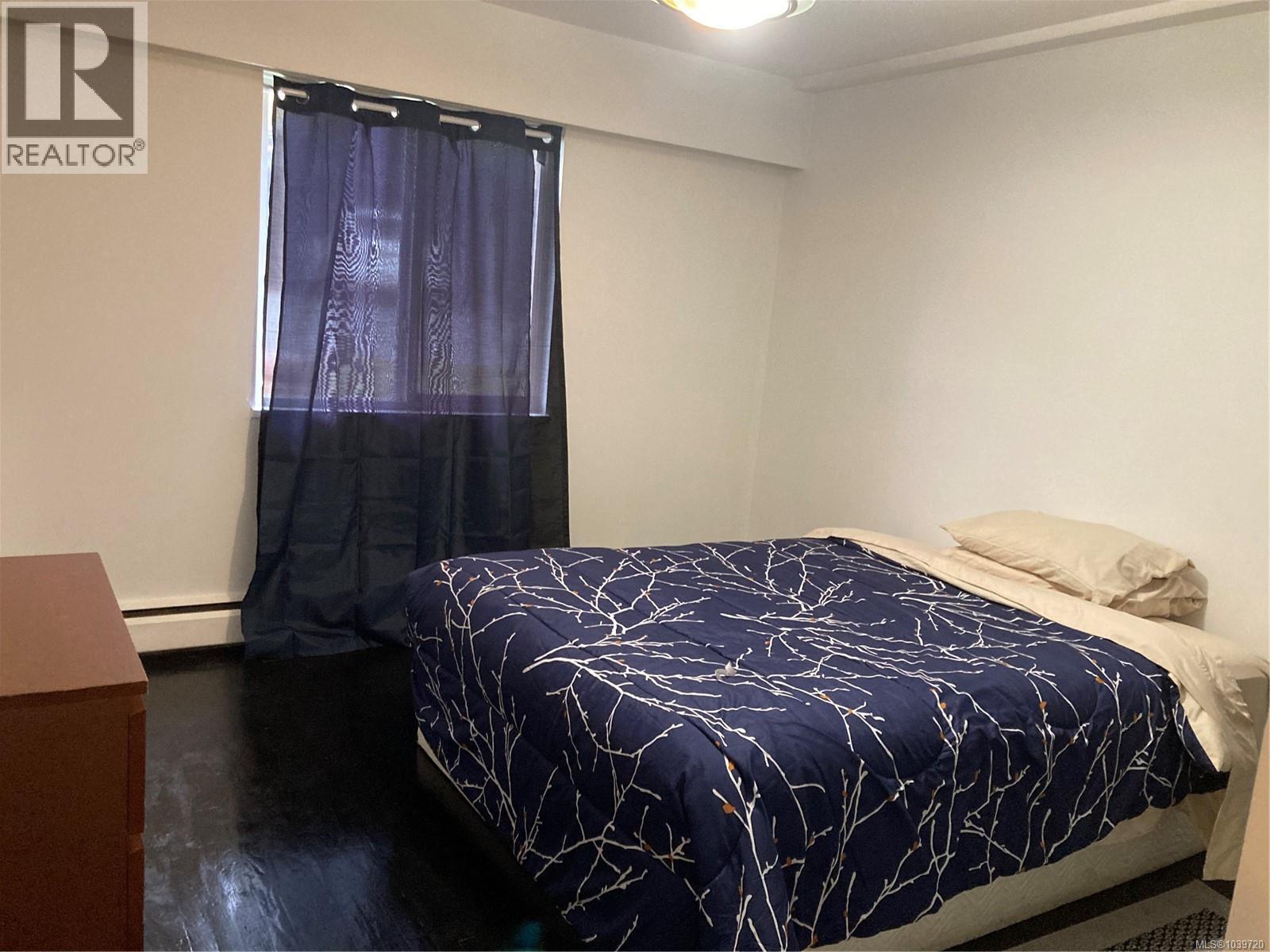 #405 1083 Maquinna Ave - 4
