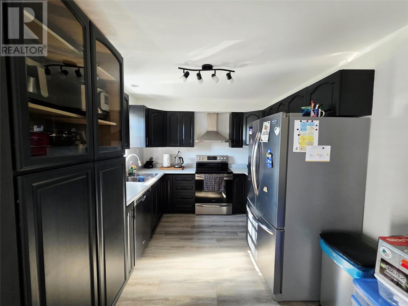 4 Dunfield Street - 7