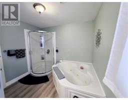 4 Dunfield Street thumbnail 16
