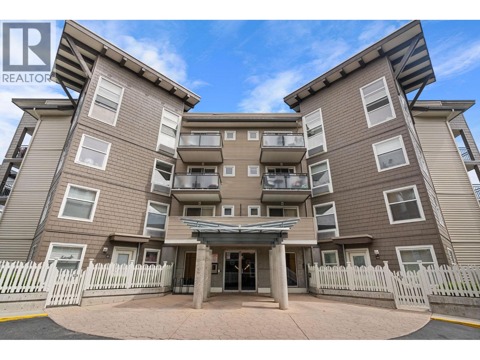 317 533 Yates Road, Kelowna