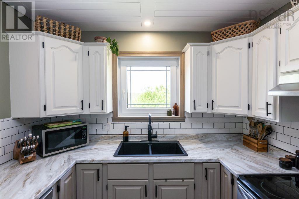 Property 4 of 45 of 1269 Myra Road
