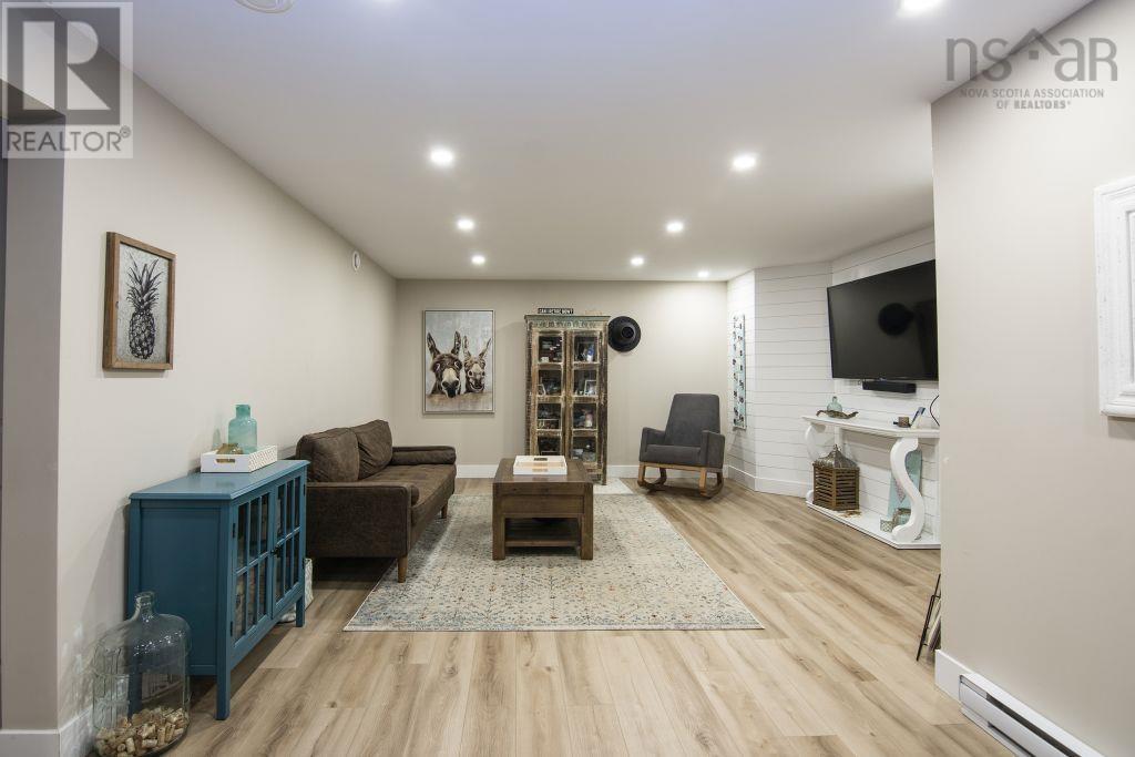 Property 7 of 45 of 1269 Myra Road