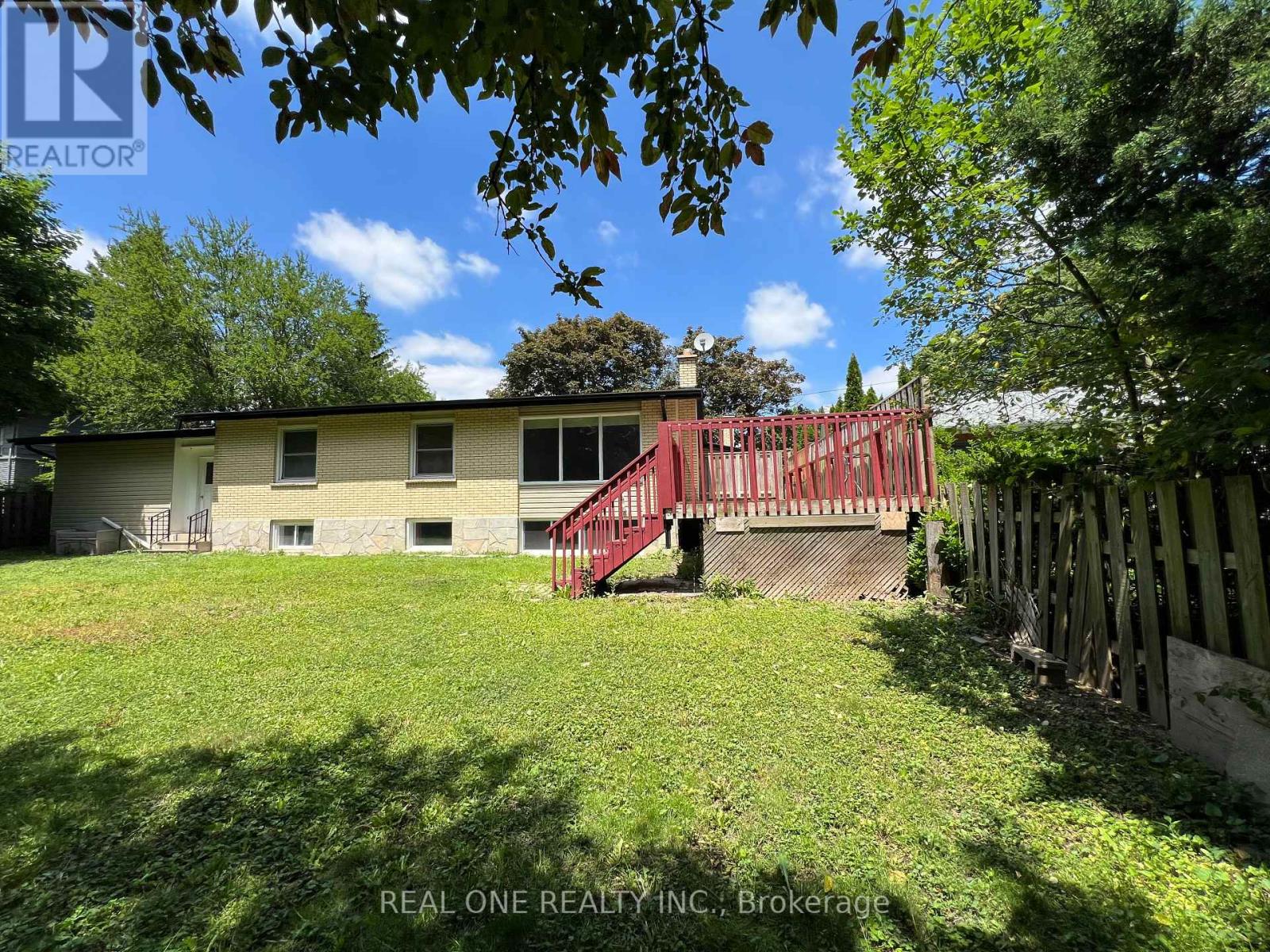 566 MIDDLEWOODS DRIVE - 5