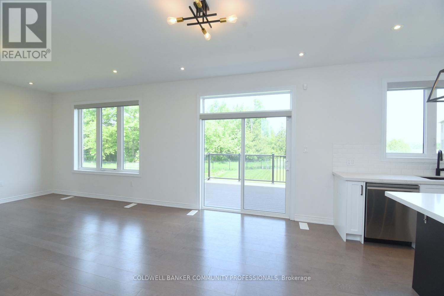 266 CHIPPEWA AVENUE - 11