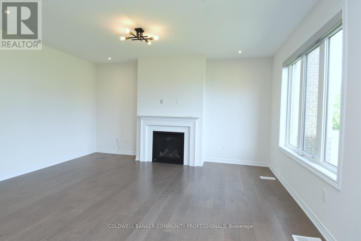 266 CHIPPEWA AVENUE - 15