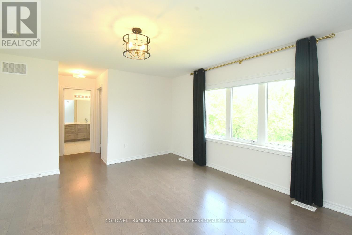 266 CHIPPEWA AVENUE - 25