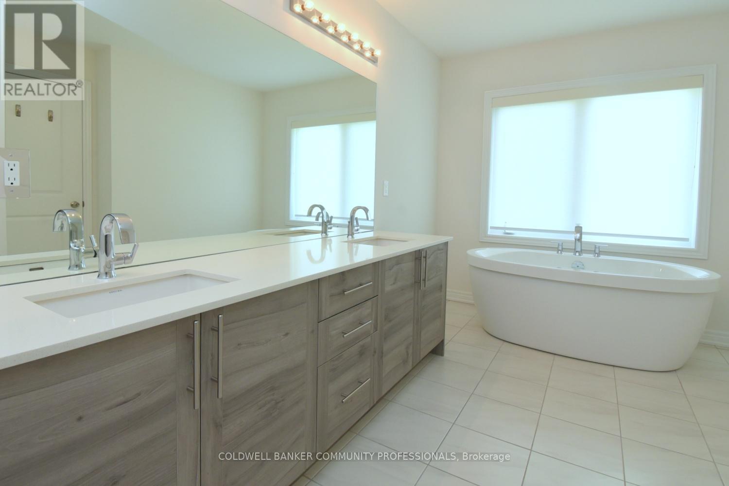 266 CHIPPEWA AVENUE - 29