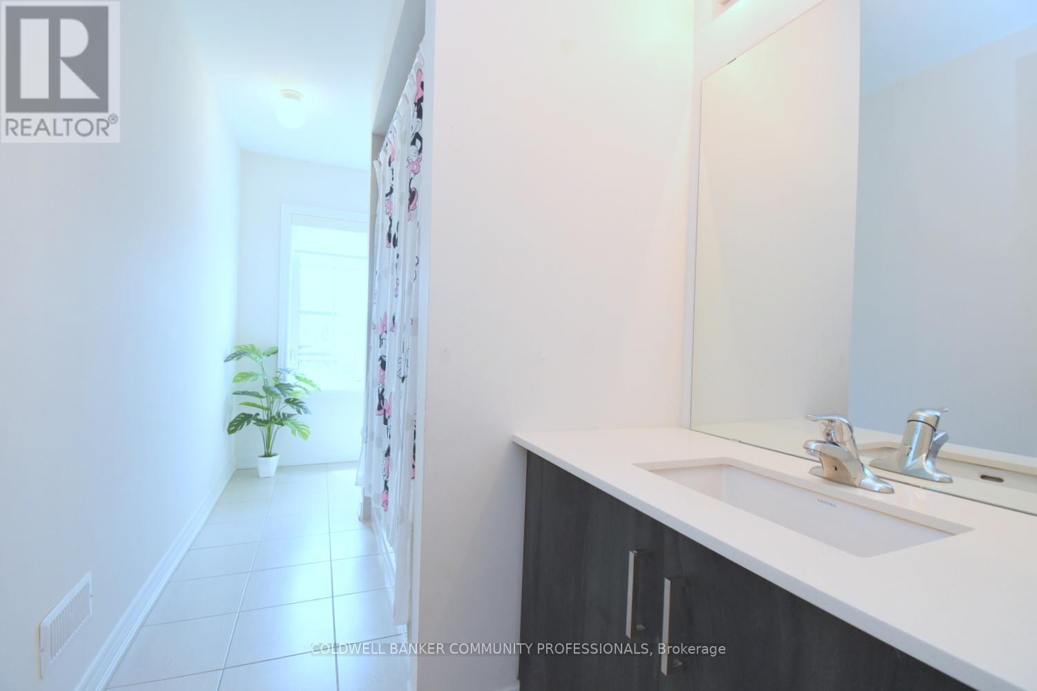 266 CHIPPEWA AVENUE - 38
