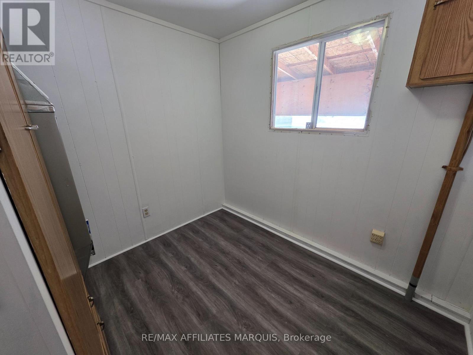 202 JACK STREET - 19