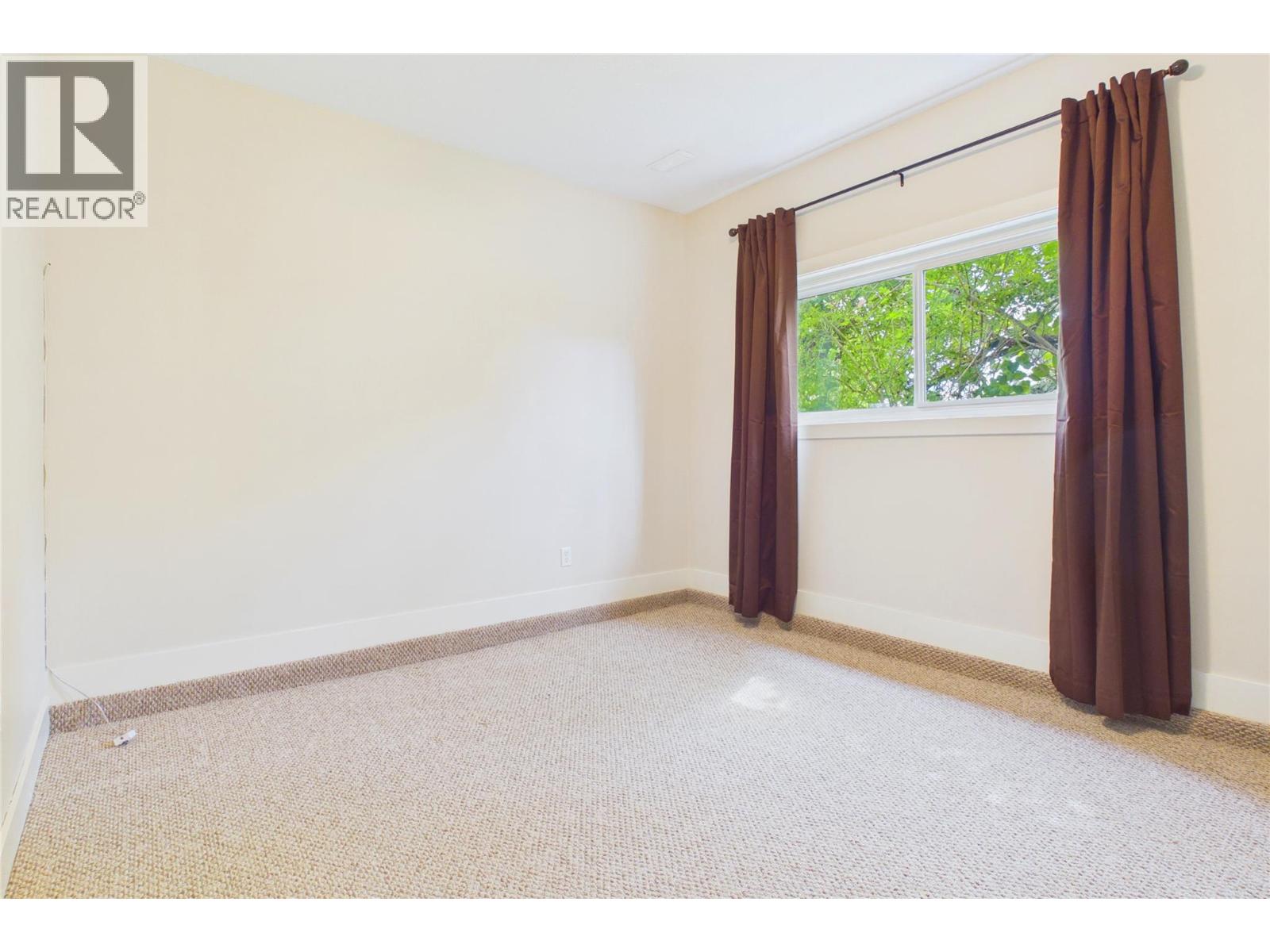  2483 Chieftain Road, West Kelowna