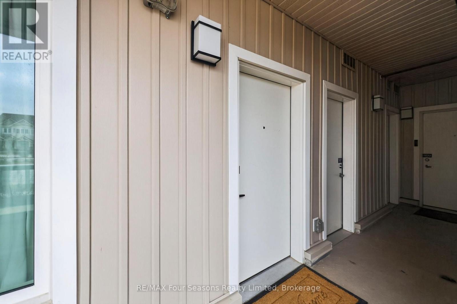 #108 17 SPOONER CRESCENT - 20