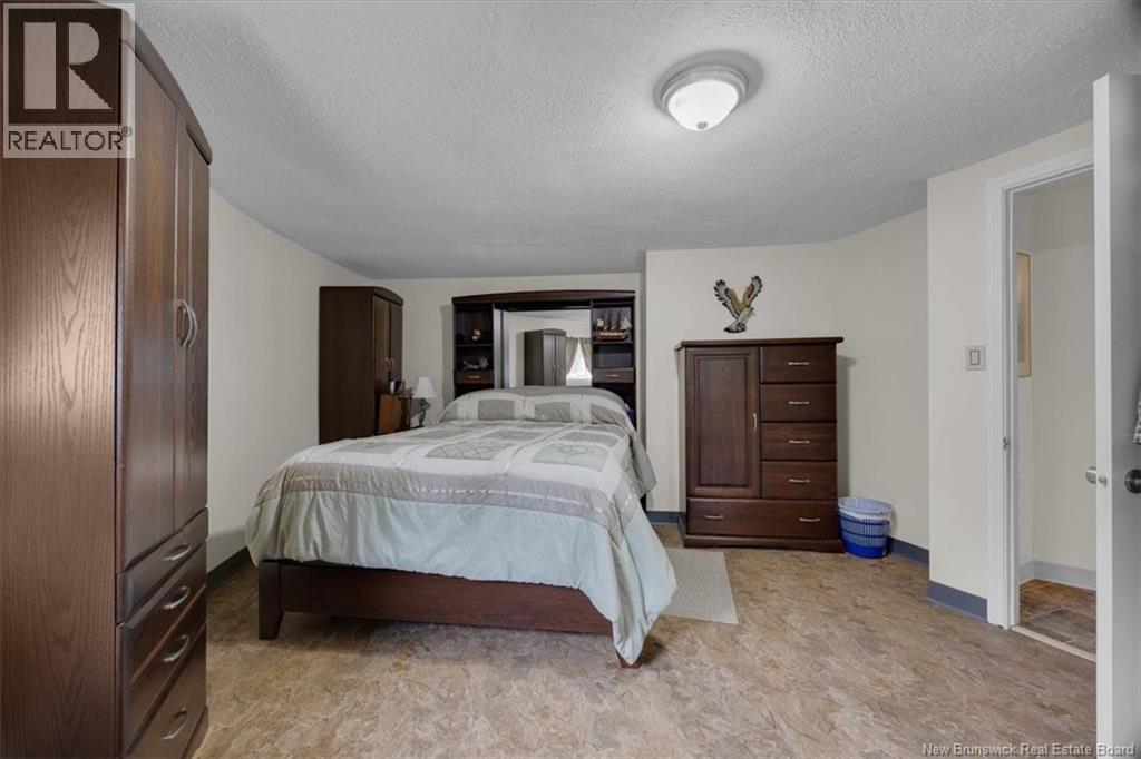 409 Damascus Road - 12