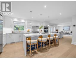 30 Kellythorne Drive, Toronto, ON M3A2L4 Photo 11