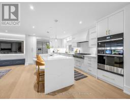30 Kellythorne Drive, Toronto, ON M3A2L4 Photo 13