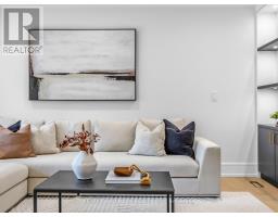 30 Kellythorne Drive, Toronto, ON M3A2L4 Photo 18