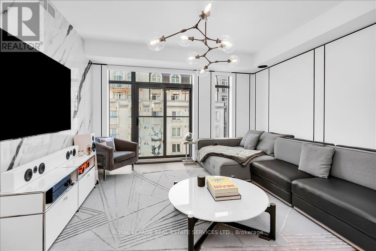 #606 6 JACKES AVENUE - 19