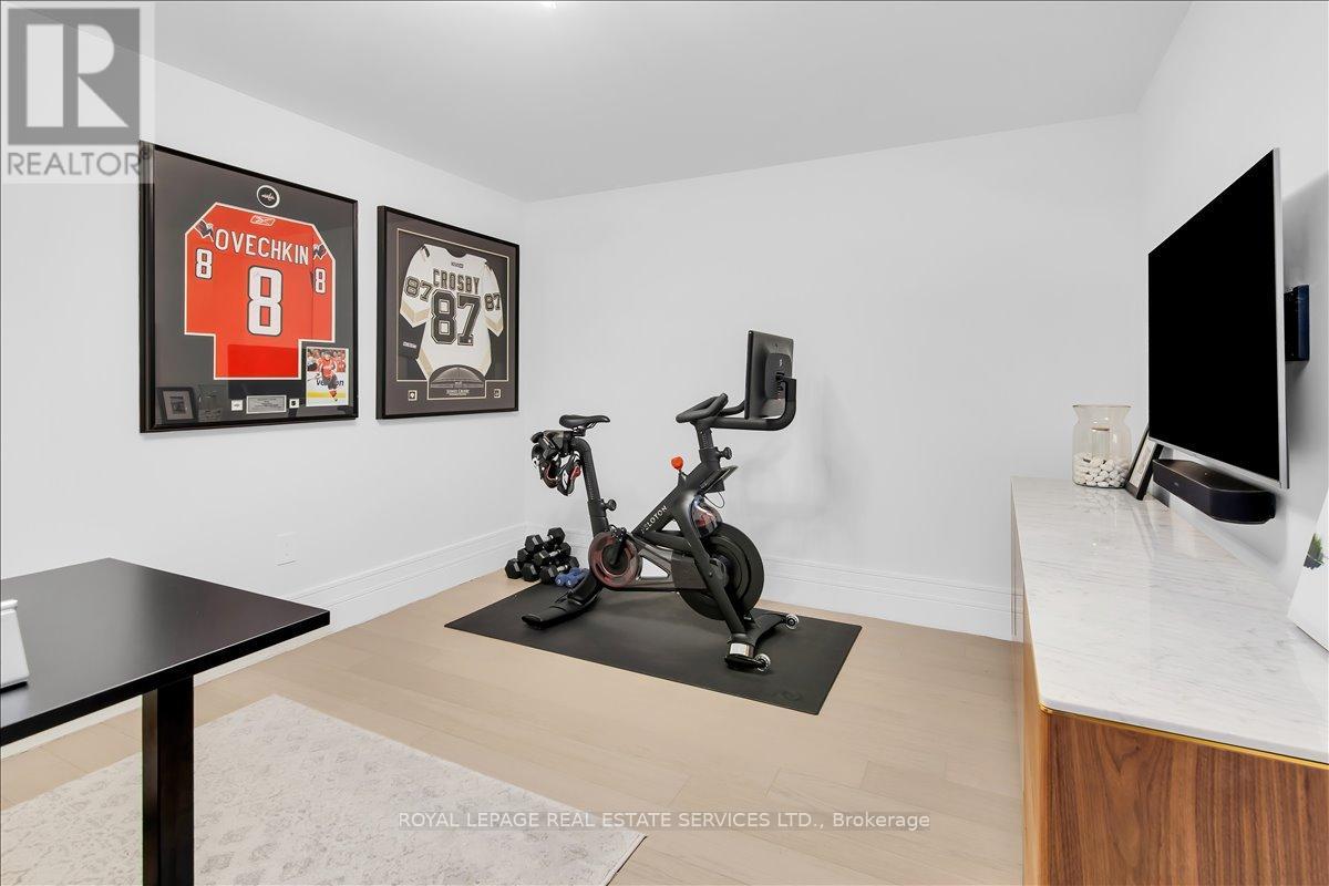 #606 6 JACKES AVENUE - 39
