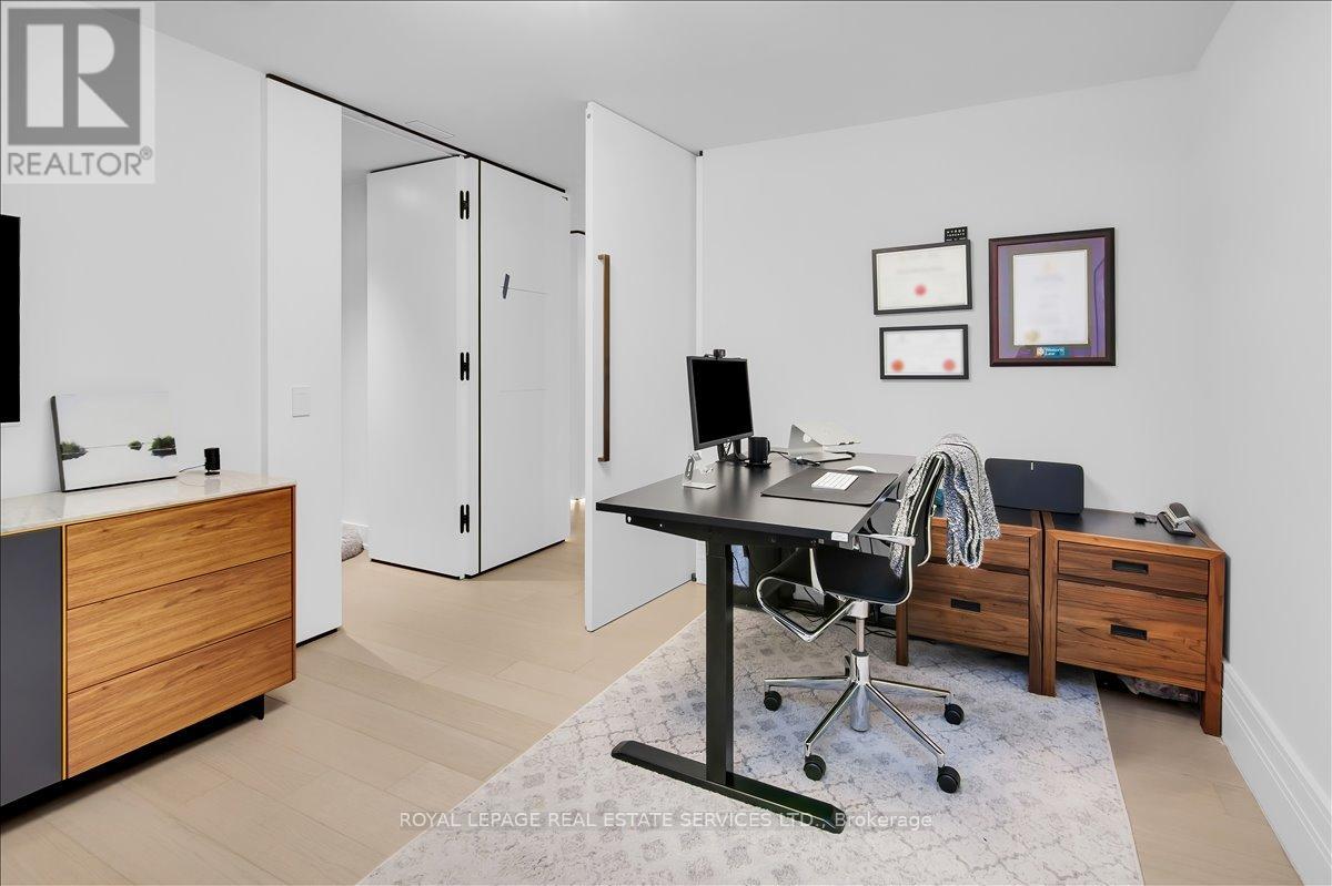 #606 6 JACKES AVENUE - 42