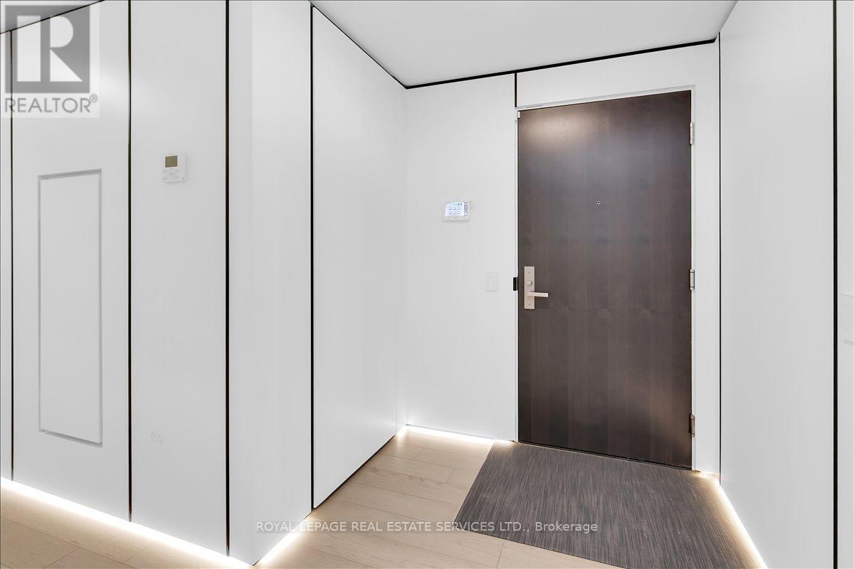 #606 6 JACKES AVENUE - 44