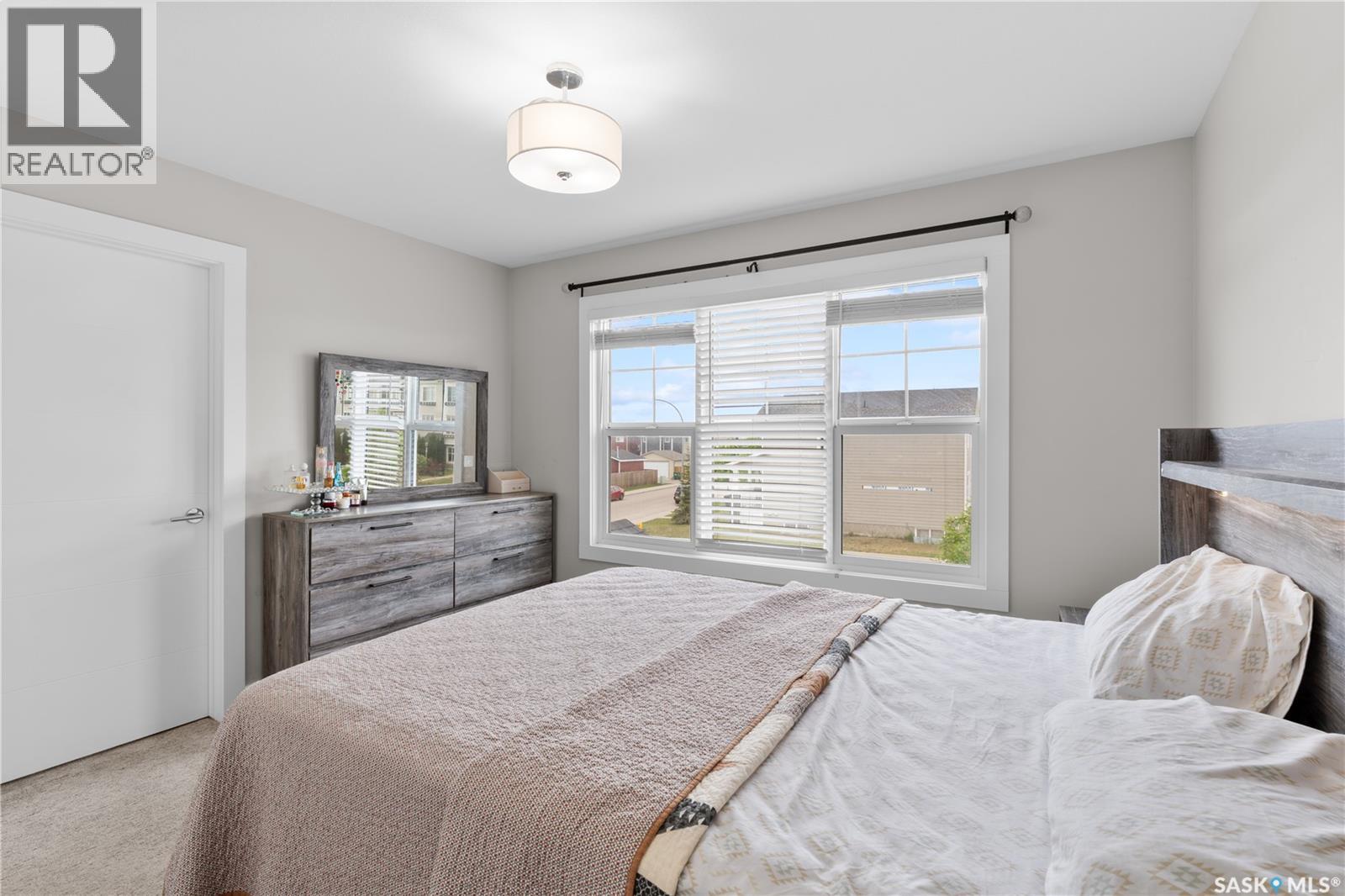 676 Meadows BOULEVARD - 25