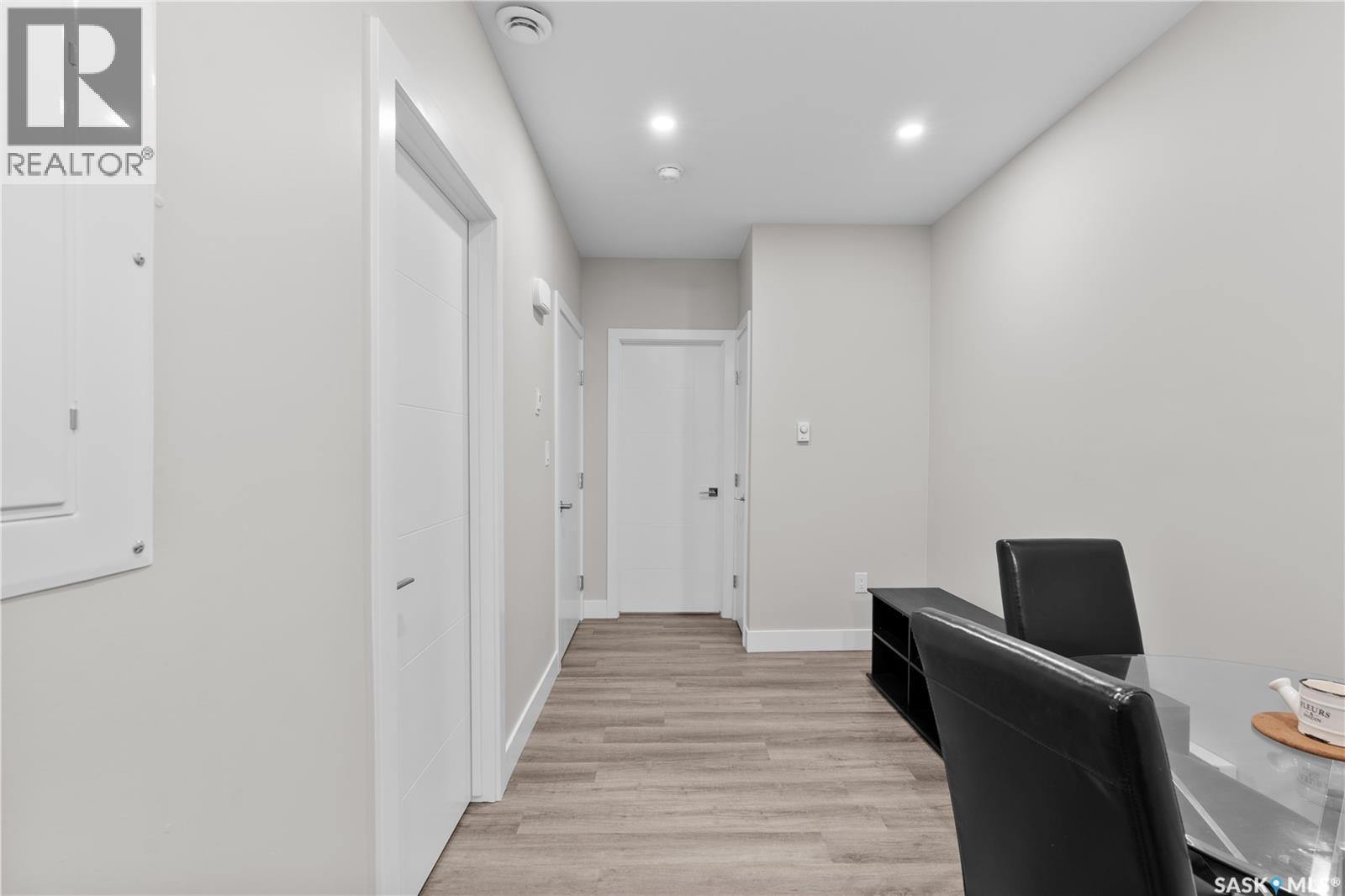 676 Meadows BOULEVARD - 40
