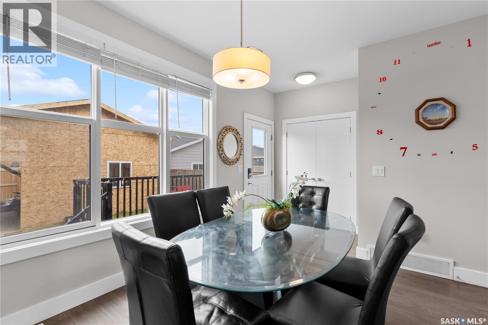 676 Meadows BOULEVARD - 16