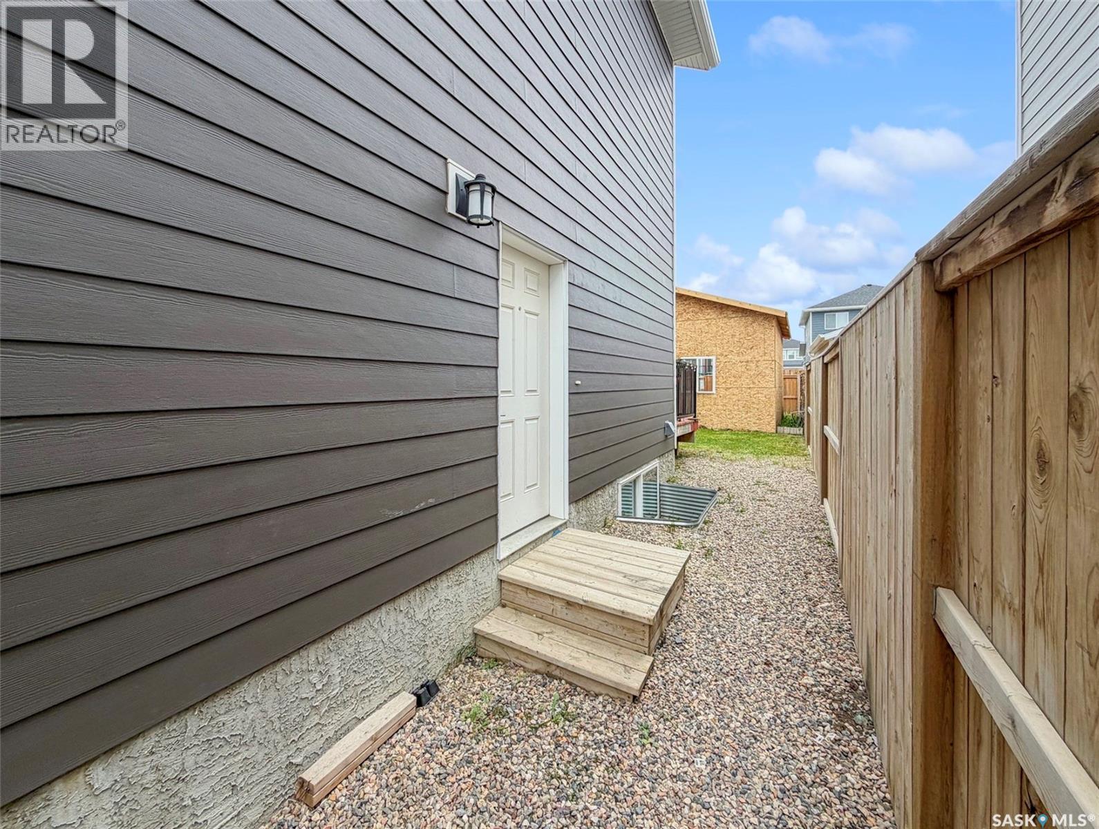 676 Meadows BOULEVARD - 50