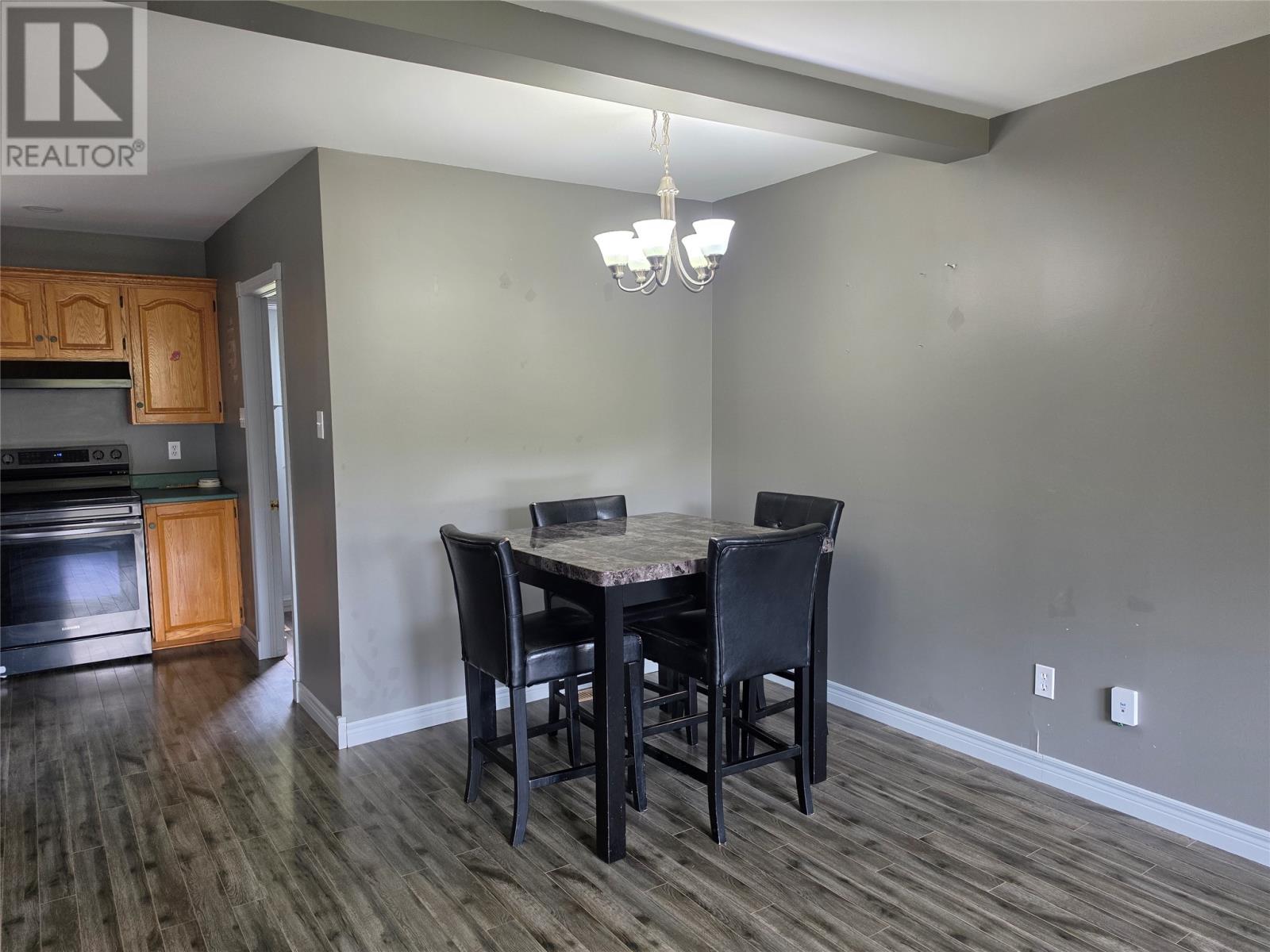 325 Main Street - 10